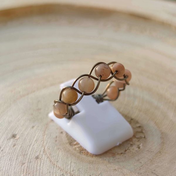 Holdkő ásványgyűrű